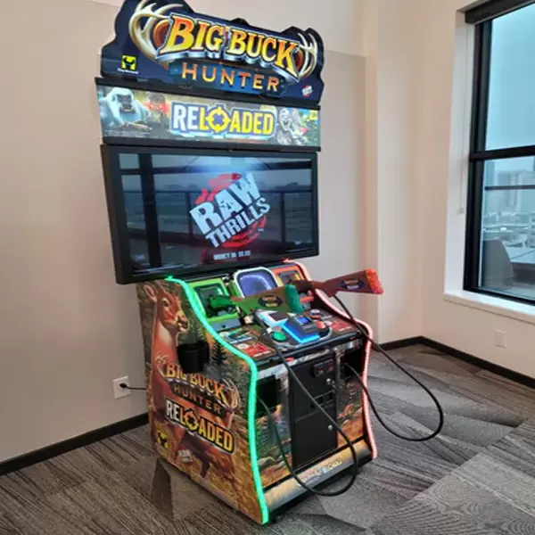 Big Buck Hunter Reloaded with 42″ LCD Monitor – Online Model
